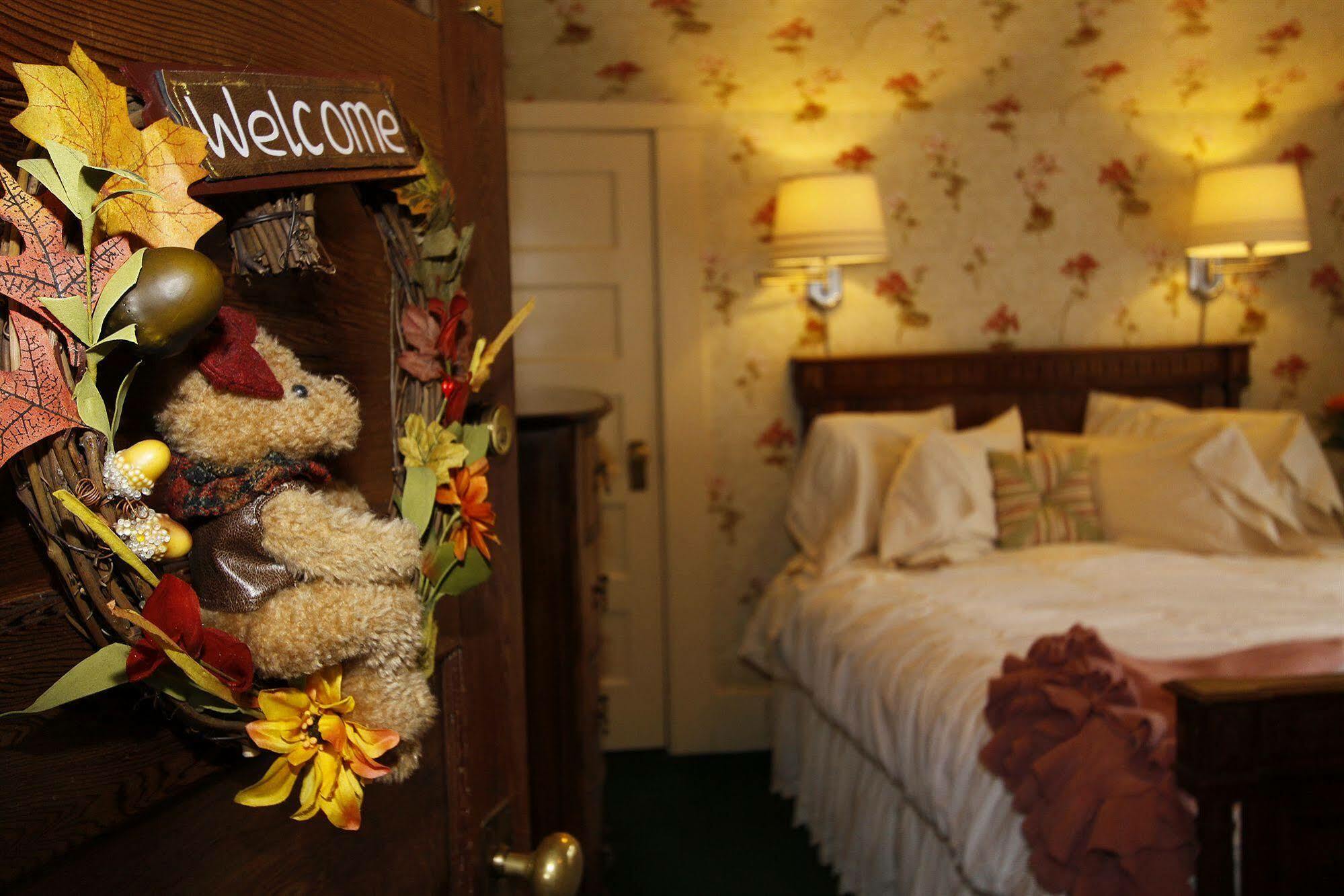 The Jabberwock Bed & Breakfast Monterey Exteriör bild
